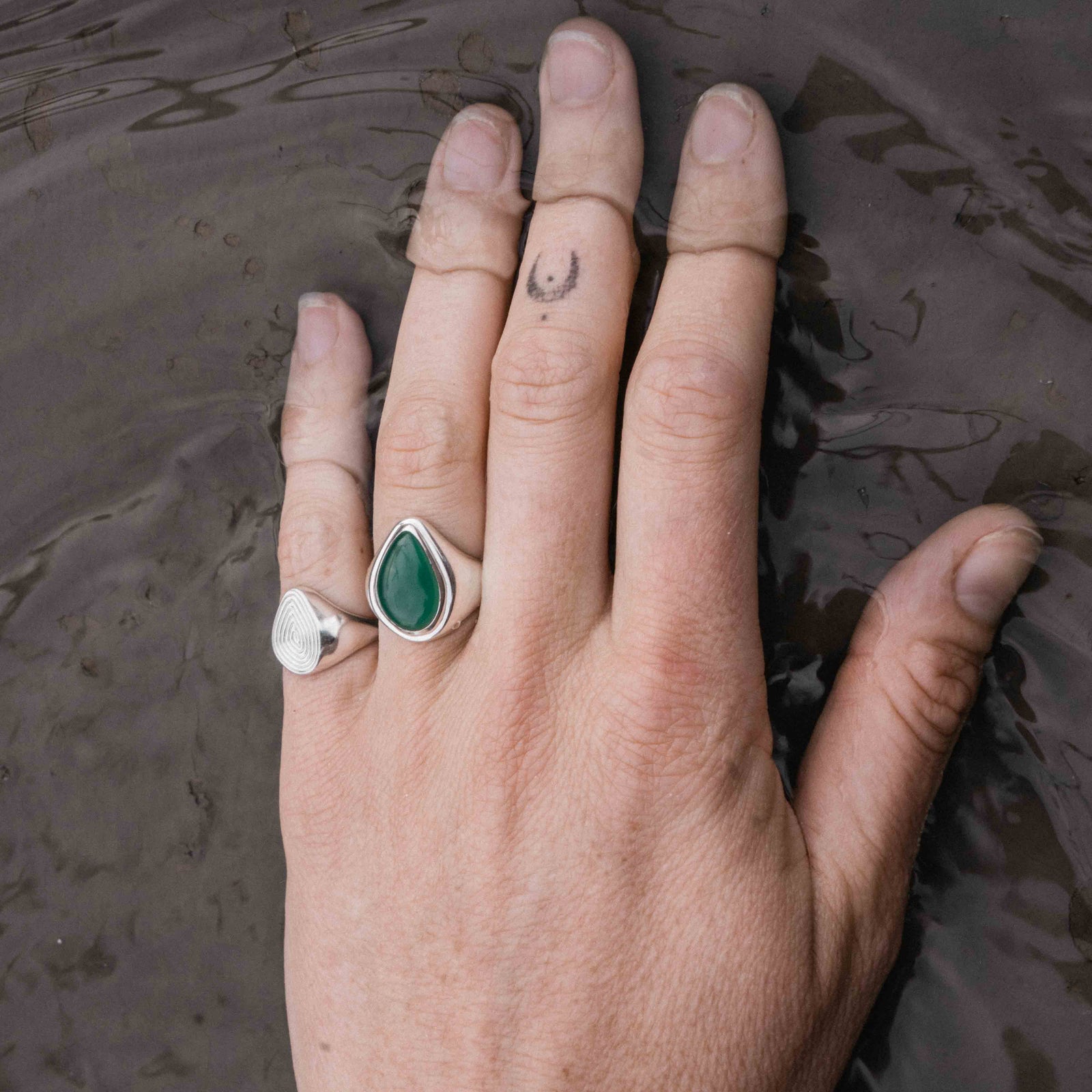 Apollo Signet Ring Silver - Green Onyx