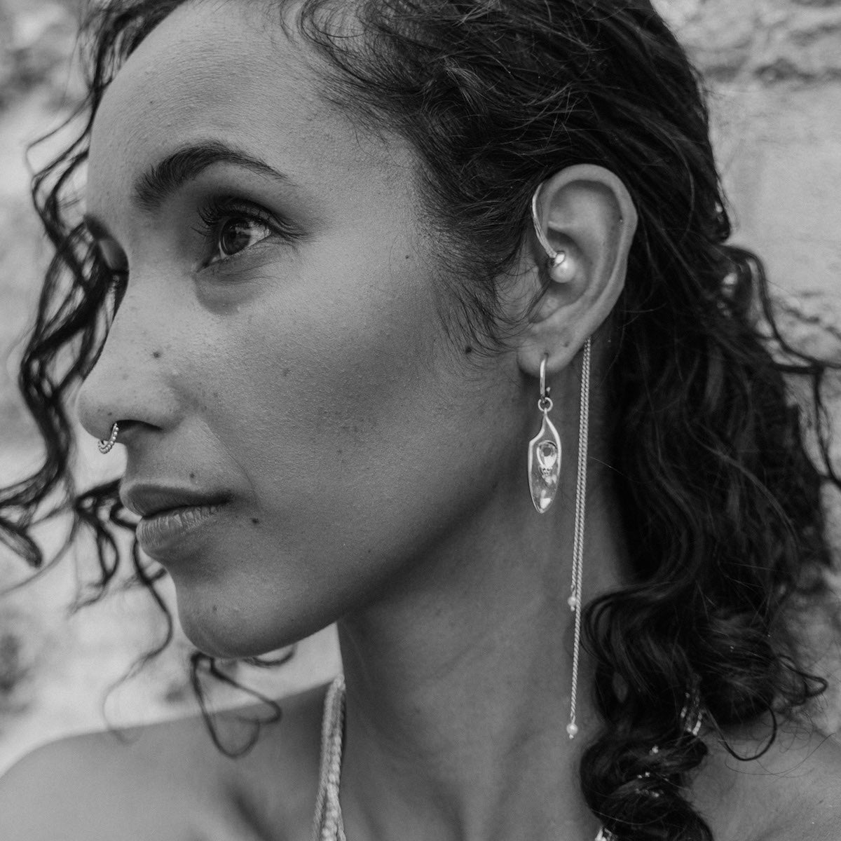 Amphi Pearl Ear Cuff Silver
